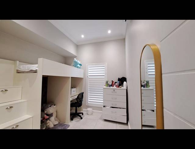 4 BEDROOM TOWNHOUSE FOR SALE IN MORNINGSIDE